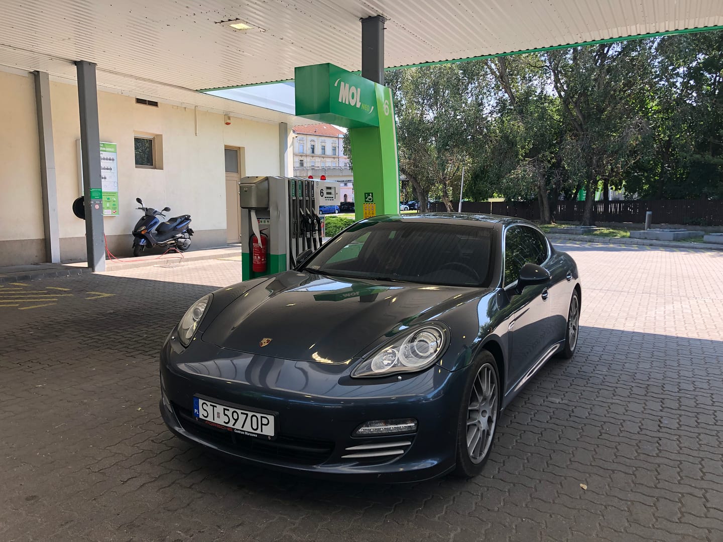 Paliwo w Budapeszcie jest normalnych cenach.