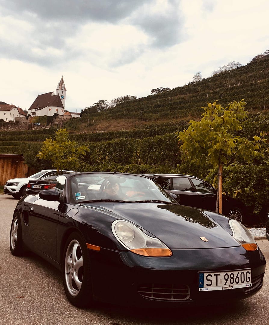 Boxster w winnicy Nigl.